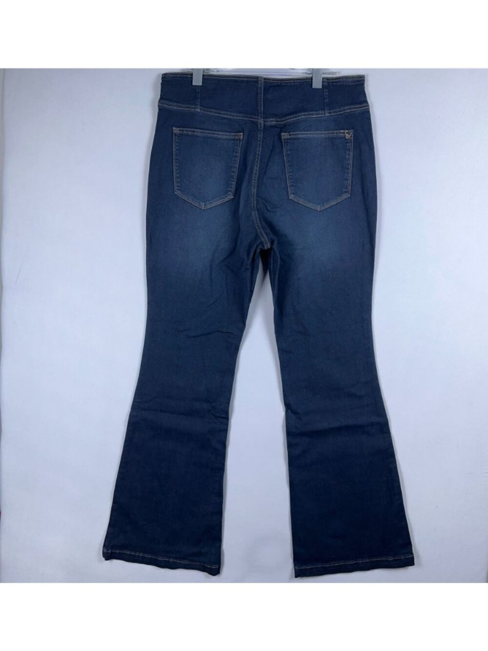 Sofia Jeans By Sofia Vergara Melisa Super High-Rise Flare Jeans Size 18 Pull On - Picture 2 of 12